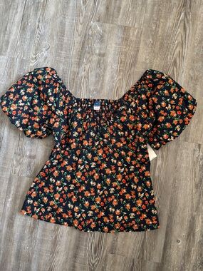 Old Navy Floral Smocked Puff-Sleeve Top
